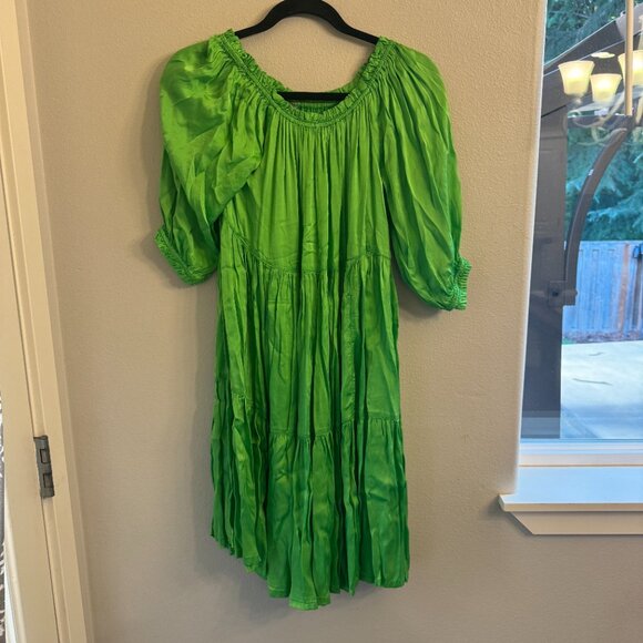 Raquel Allegra Apple Green Satin Dress Size 2 (Medium) NEW - Picture 5 of 12